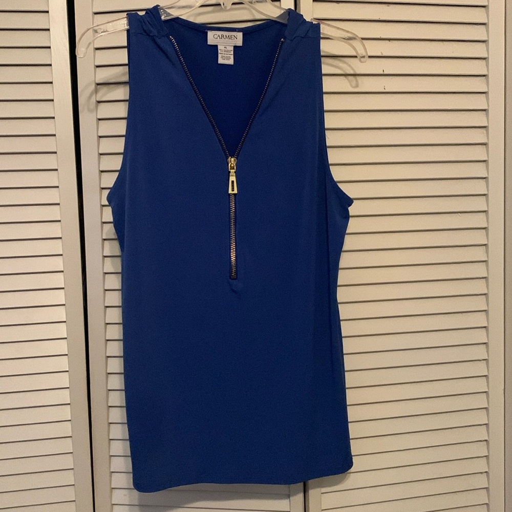 Carmen Marc Valvo royal blue zippered sleeveless blouse